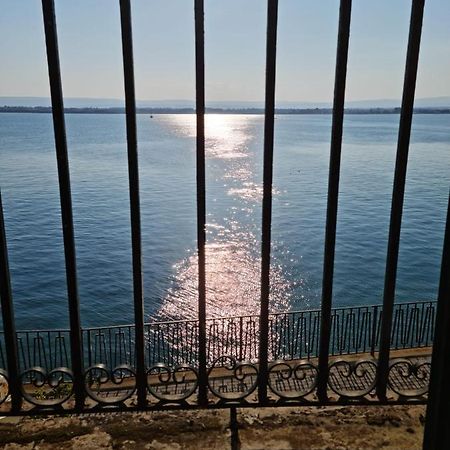 La Finestra Sul Mare Di Alfeo Appartement Syracuse Buitenkant foto