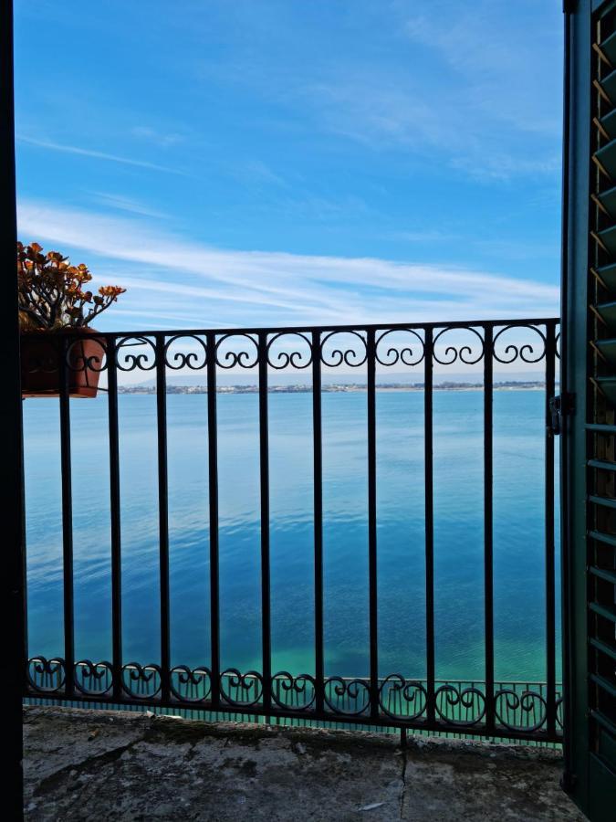 La Finestra Sul Mare Di Alfeo Appartement Syracuse Buitenkant foto
