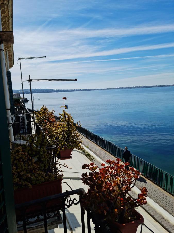 La Finestra Sul Mare Di Alfeo Appartement Syracuse Buitenkant foto
