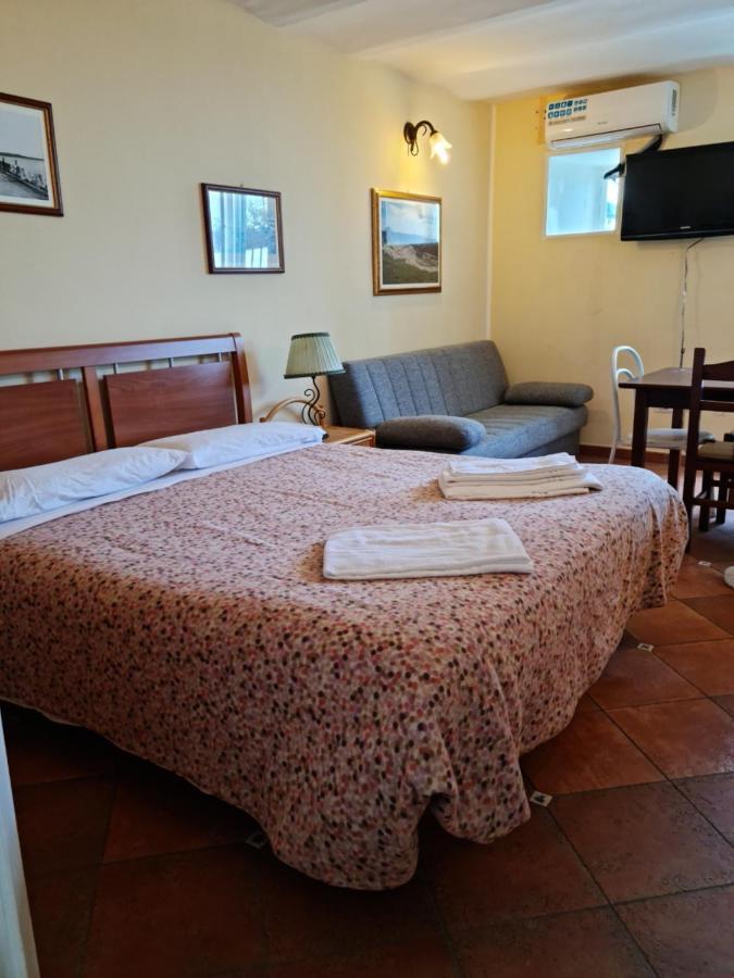 La Finestra Sul Mare Di Alfeo Appartement Syracuse Buitenkant foto