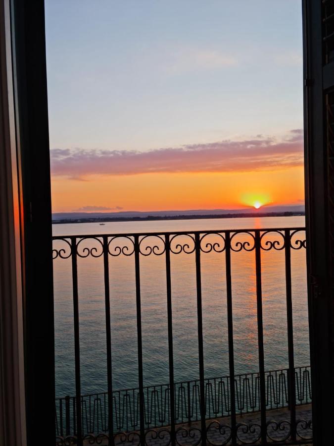 La Finestra Sul Mare Di Alfeo Appartement Syracuse Buitenkant foto